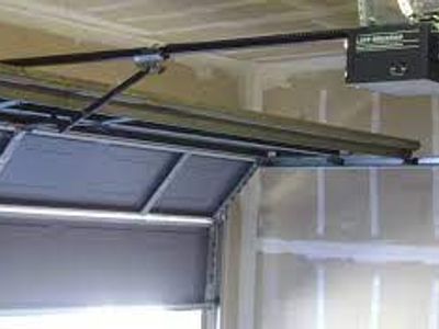 garage-door-installation-service-business-1