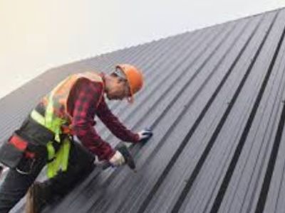 commercial-focused-metal-roofing-business-0