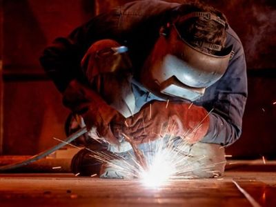 specialist-engineering-and-metal-fabrication-services-0