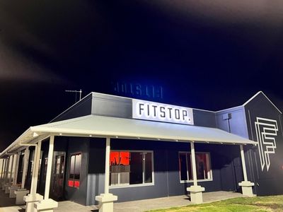 premium-fitstop-studio-established-fully-fitted-strong-member-base-0