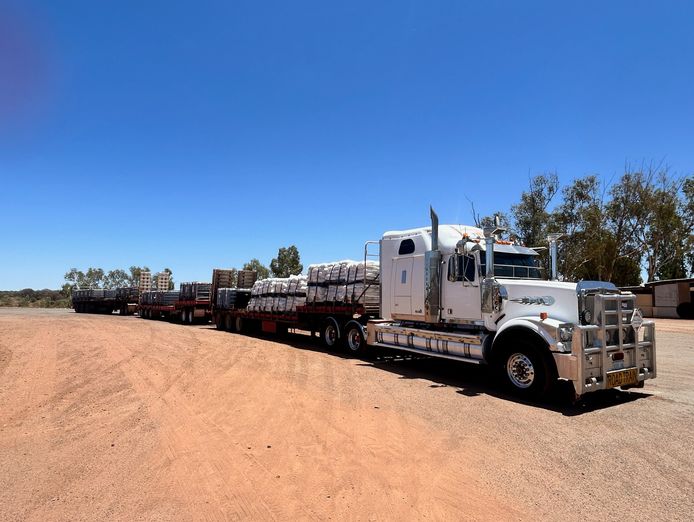 renown-wa-transport-company-serving-the-north-west-and-state-locations-3