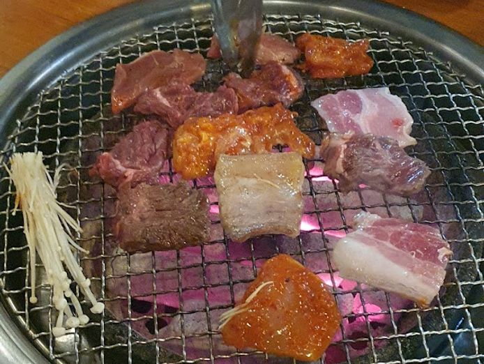 restaurant-koreatown-1