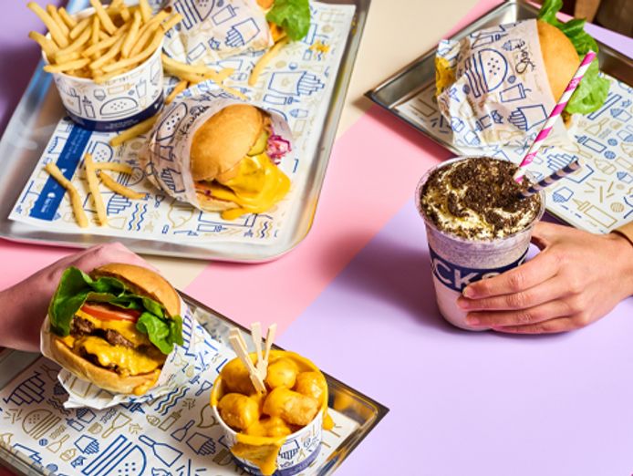 burger-cafe-food-franchise-online-dine-in-1