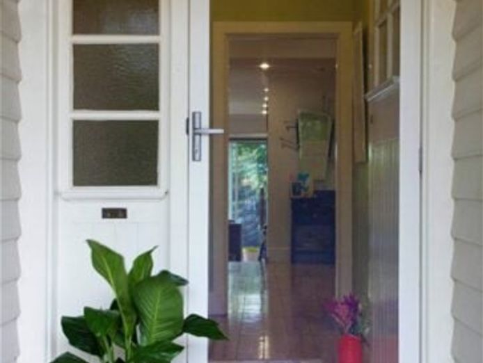 market-leading-screen-doors-newcastle-area-4