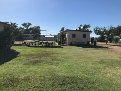 centrally-located-caravan-park-in-the-hub-of-longreach-freehold-or-leasehold-4