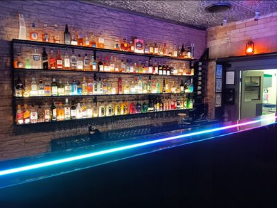 buy-two-fabulously-fitted-out-bars-for-the-price-of-one-2