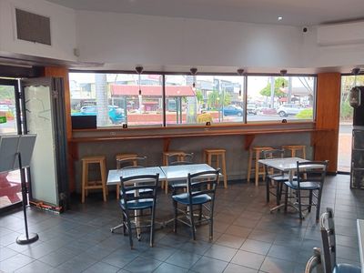 this-wonderful-japanese-korean-restaurant-takeaway-is-central-bundaberg-cbd-1