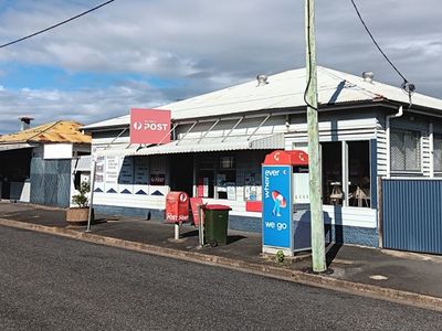 two-things-every-country-town-needs-are-a-convenience-store-and-a-post-office-1