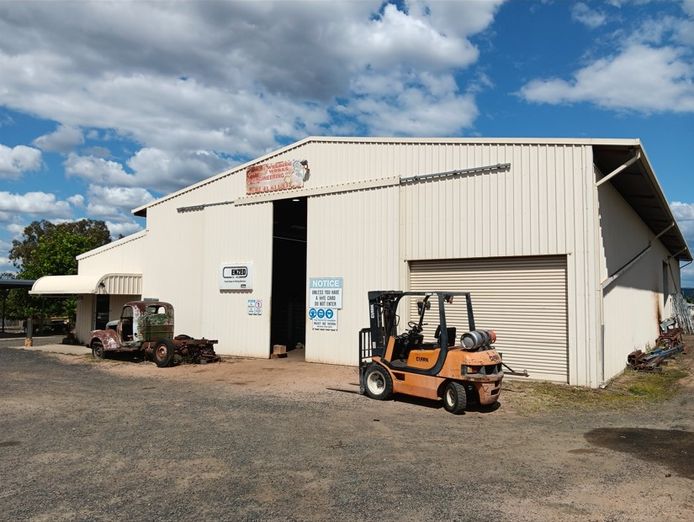 the-only-welding-and-engineering-shop-within-a-hundred-country-miles-1