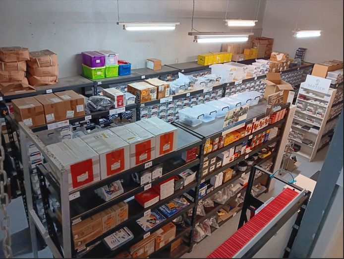 thriving-online-auto-parts-business-for-sale-0