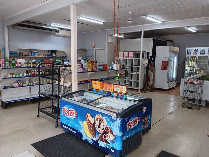 two-things-every-country-town-needs-are-a-convenience-store-and-a-post-office-2