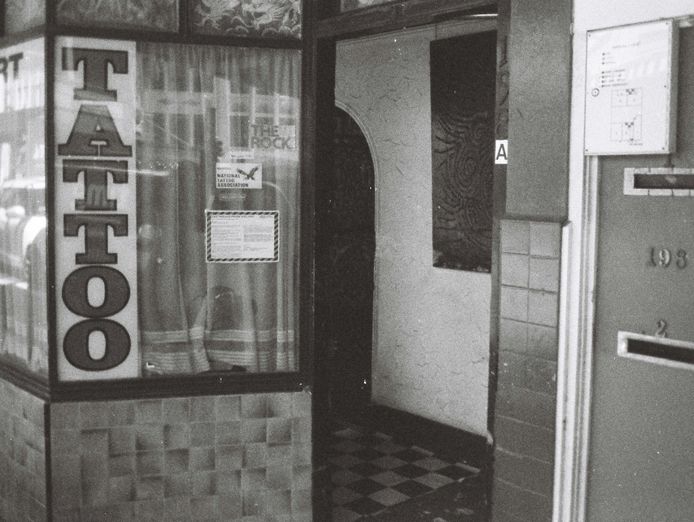 established-tattoo-parlor-for-sale-15-years-in-business-ref-25001004-4