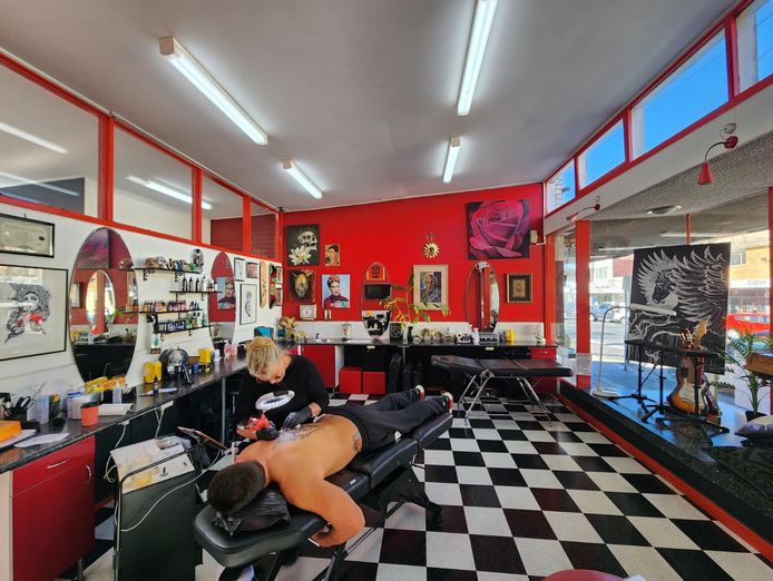 established-tattoo-parlor-for-sale-15-years-in-business-ref-25001004-1
