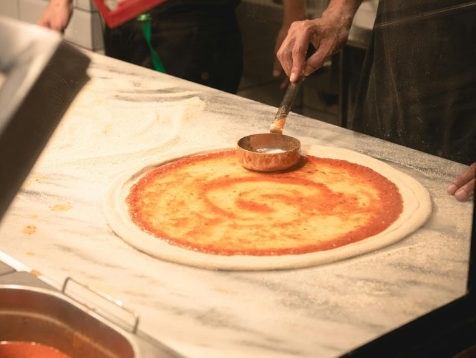well-established-pizza-pasta-shop-at-pascoe-vale-ref-2403001-2