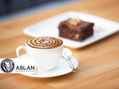 fully-managed-5-day-cafe-for-sale-0
