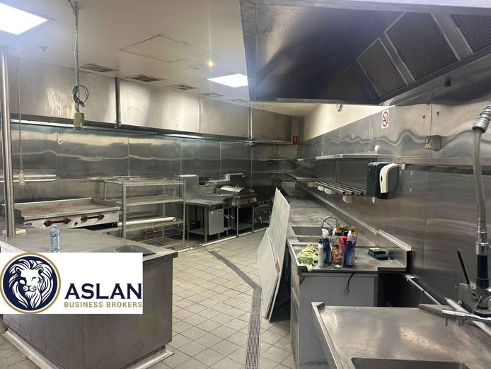 waterfront-restaurant-bar-for-lease-0