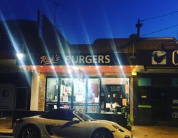 Popular Burger & Beer Restaurant Offering Dine-in, Takeaway and Delivery 