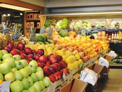 fruit-amp-veg-shop-north-of-cbd-rent-700-p-w-inc-dwelling-1