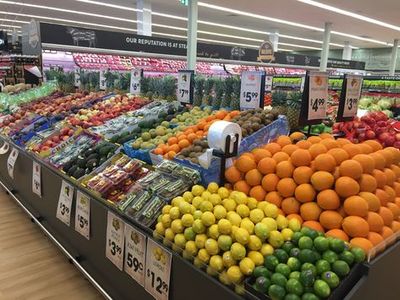 fruit-veg-grocery-store-in-a-busy-shopping-court-doncaster-area-1