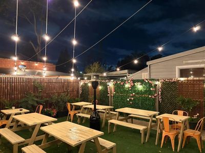 italian-pizzeria-restaurant-bar-in-st-kilda-great-set-up-1