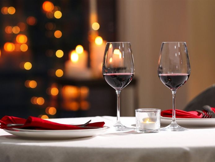 licensed-pizzeria-pizza-restaurant-templestowe-rent-560-1