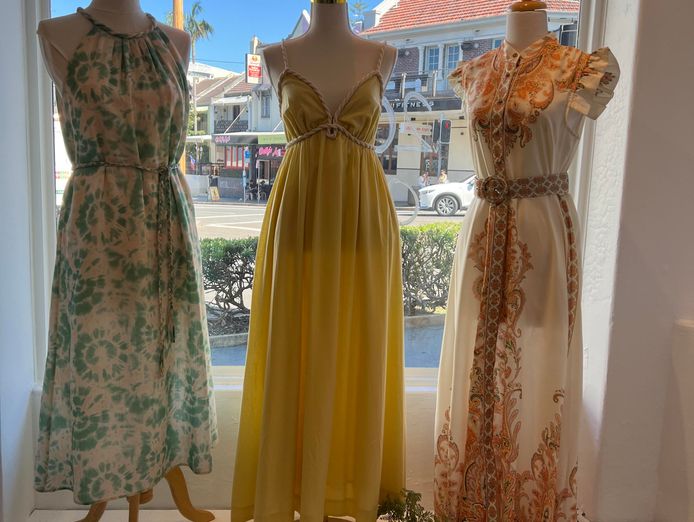 fashion-boutique-for-sale-4