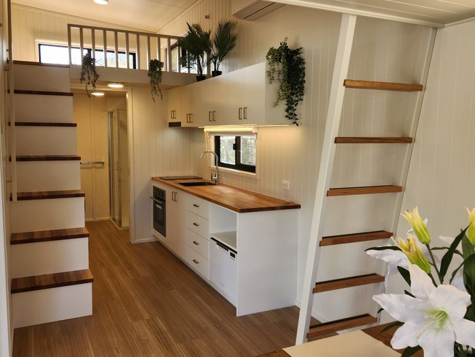 designer-eco-tiny-homes-dealership-for-sale-on-the-sunshine-coast-5