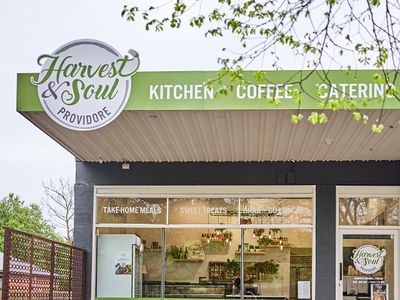 established-macedon-ranges-providore-cafe-catering-business-leasehold-4
