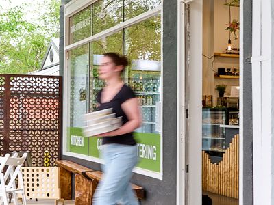 established-macedon-ranges-providore-cafe-catering-business-leasehold-6