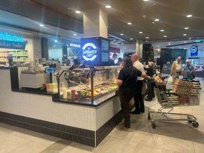 greensborough-plaza-existing-store-act-now-it-wont-last-long-at-this-price-2