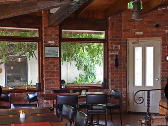 the-heritage-guesthouse-bed-and-breakast-cafe-and-chinese-restaurant-bombala-5