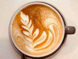 RARE OPPORTUNITY-Cafe for Sale in a fantastic location, cheap rent.