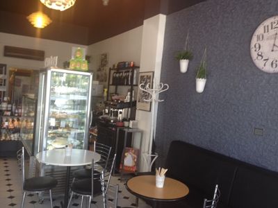 cafe-bakery-cafe-2-shops-in-lower-north-shore-in-mosman-profitable-1