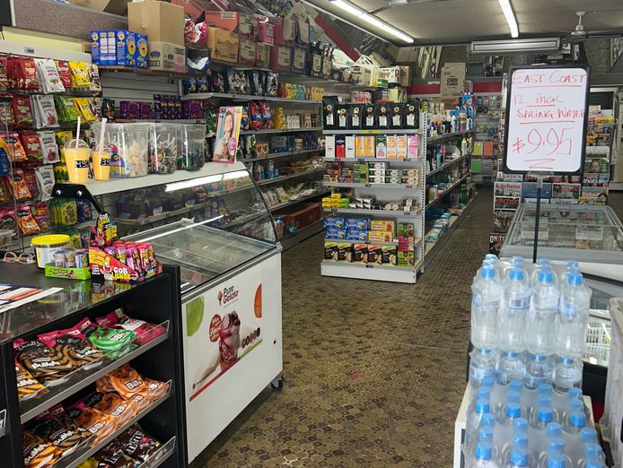 established-neighborhood-general-store-with-lottery-prime-location-1