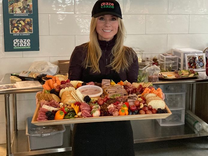 be-your-own-boss-exciting-food-franchise-central-coast-premium-territory-4