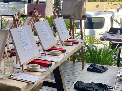 paint-n-sip-studio-cairns-chalk-cheese-paint-studio-7