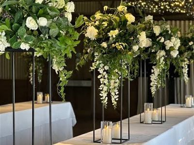 custom-floral-design-and-event-styling-2
