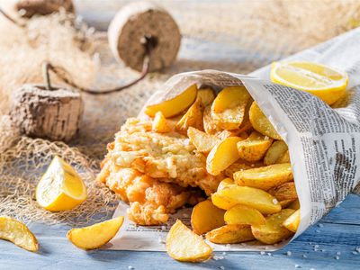 popular-fish-amp-chippery-0