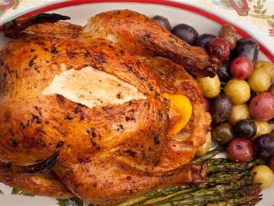 charcoal-chicken-amp-salad-bar-0