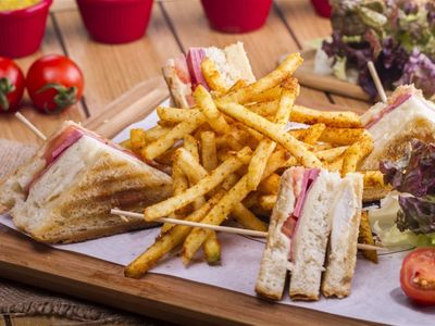 caf-233-take-away-food-0