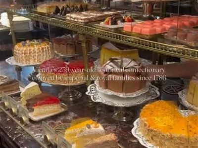 iconic-cafe-patisserie-cakes-0