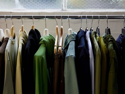 online-clothing-retailer-0