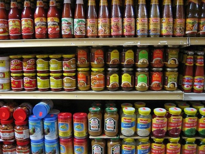 asian-grocery-store-amp-recycling-agent-0