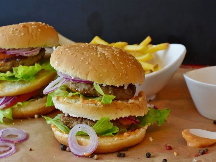 burger-outlet-food-business-opportunity-0
