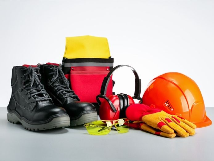 workwear-camping-store-0