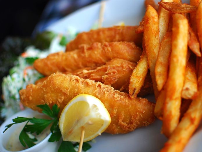 fish-amp-chippery-0