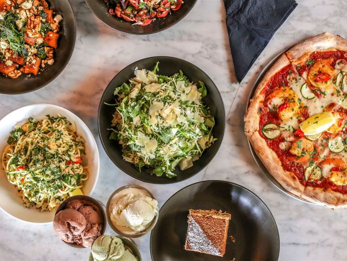 traditional-pizzeria-restaurant-0