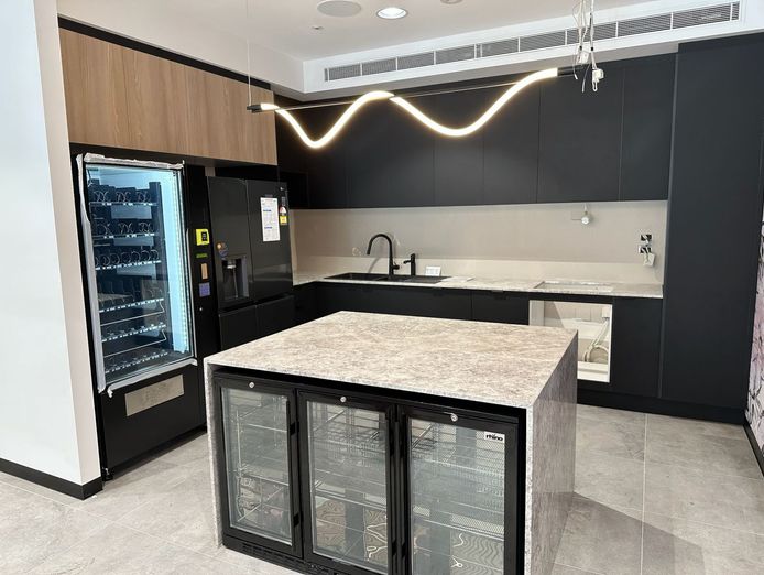 kitchen-cabinets-cabinet-maker-2