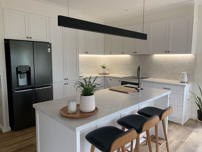kitchen-cabinets-cabinet-maker-1