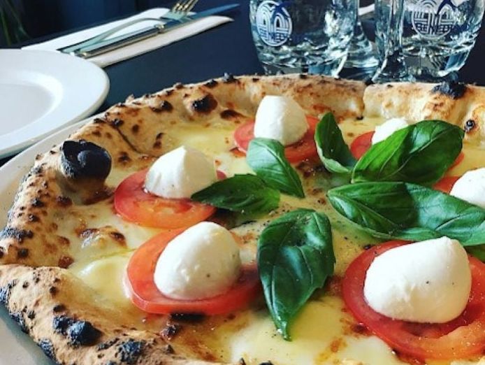italian-restaurant-woodfire-pizzeria-1